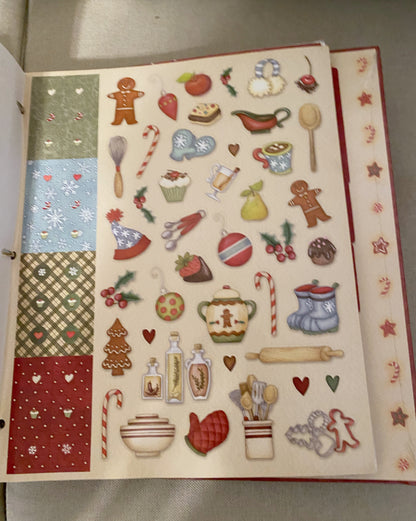 Holiday Kitchen Recipe Binder