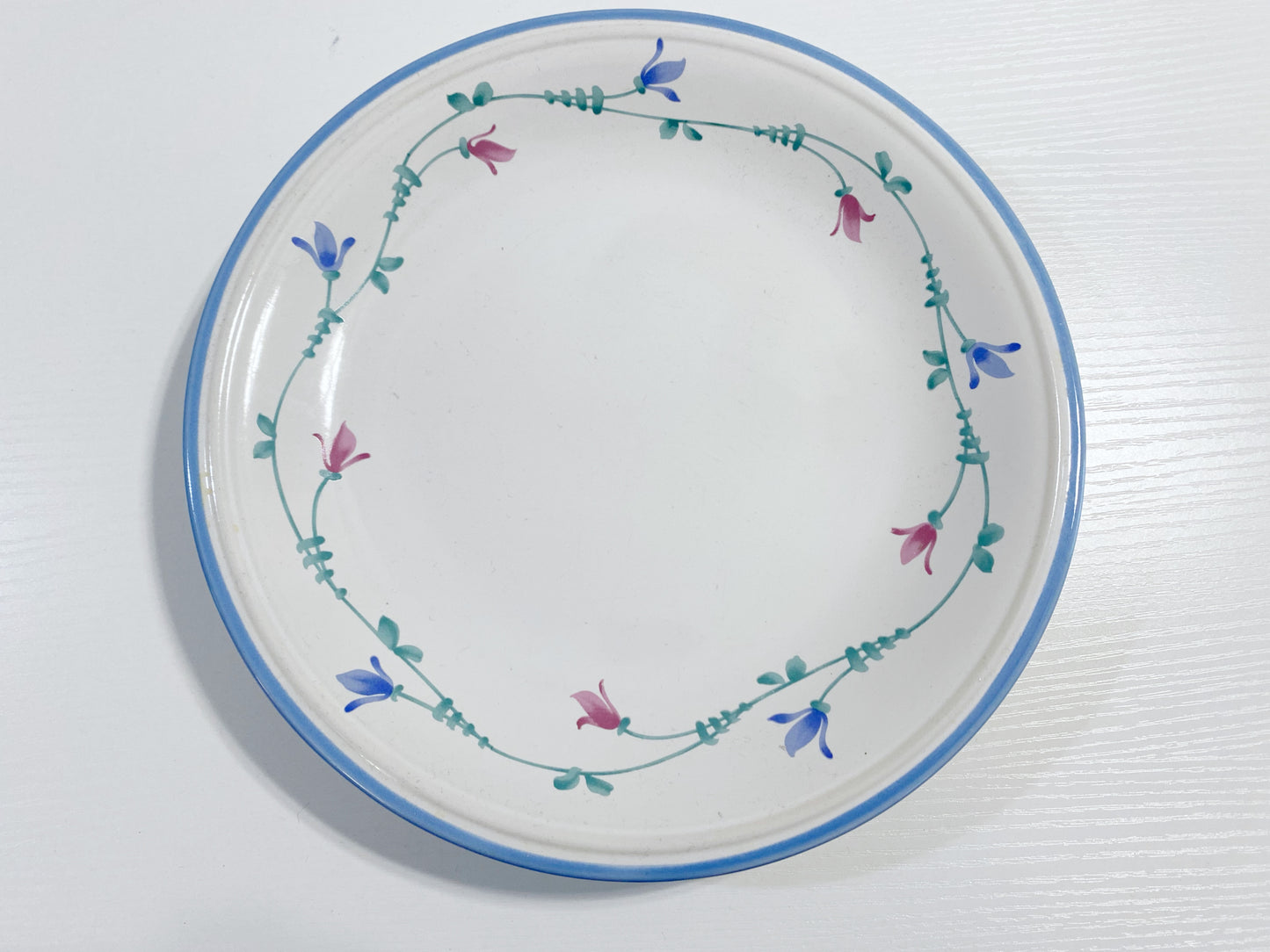 Floral plates Set of 2