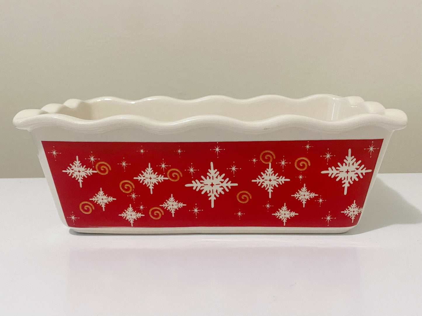 Snowflake ceramic dish