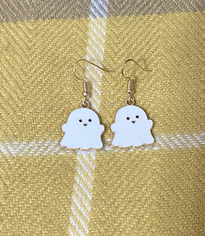 Ghost Earrings: white