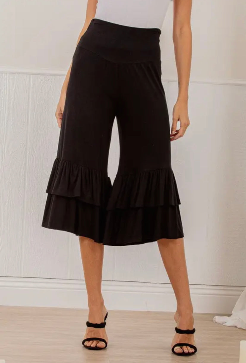 Romona Ruffle Crop Pants