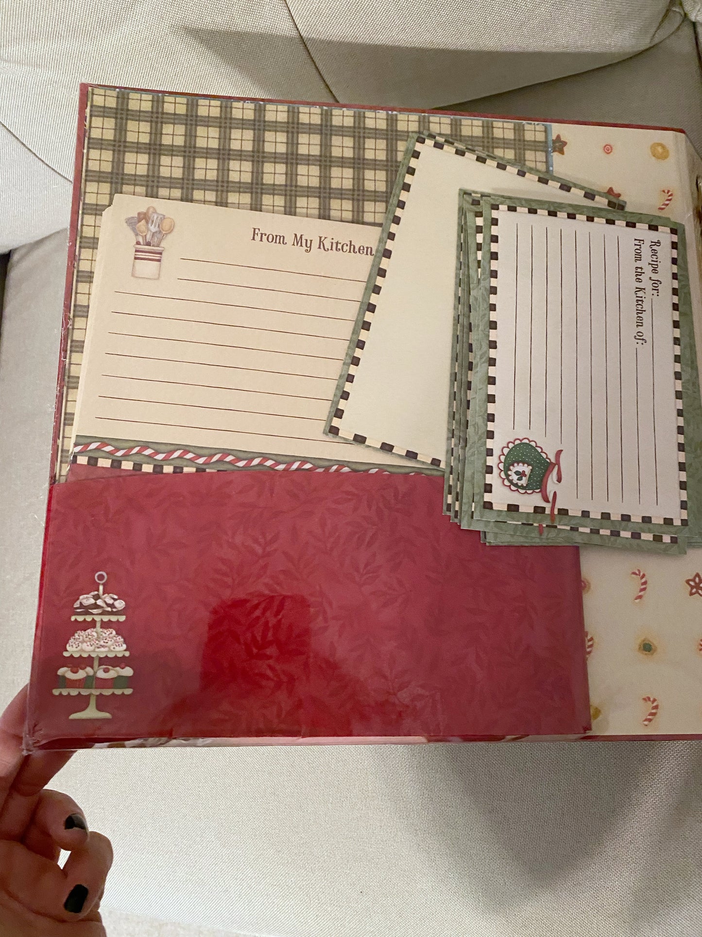 Holiday Kitchen Recipe Binder