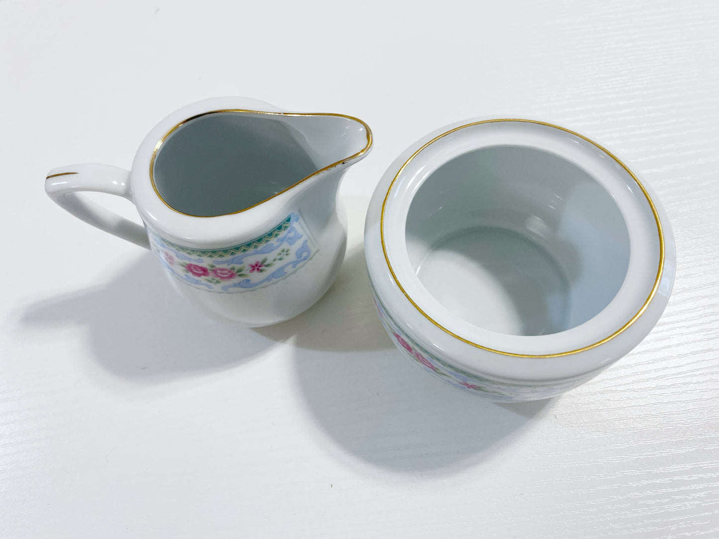 Floral sugar bowl and creamer set