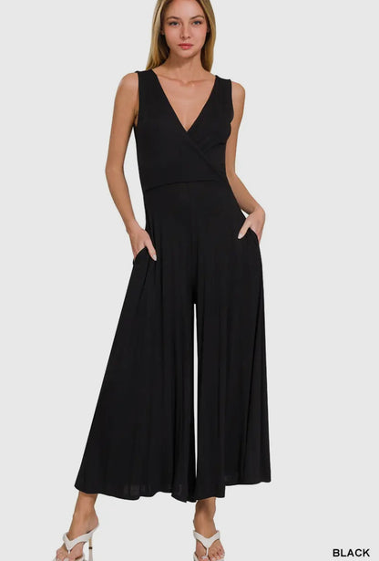 Vivian Jumpsuit: Black