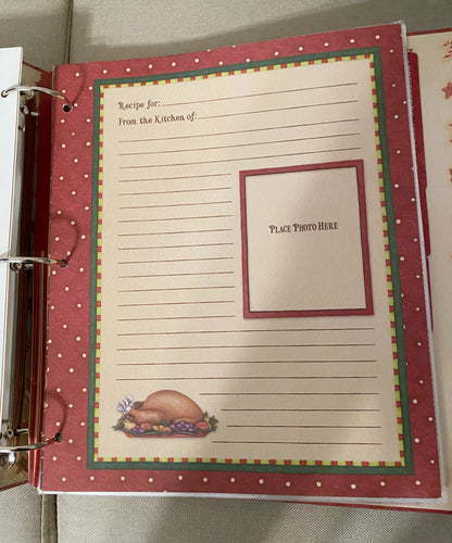 Holiday Kitchen Recipe Binder