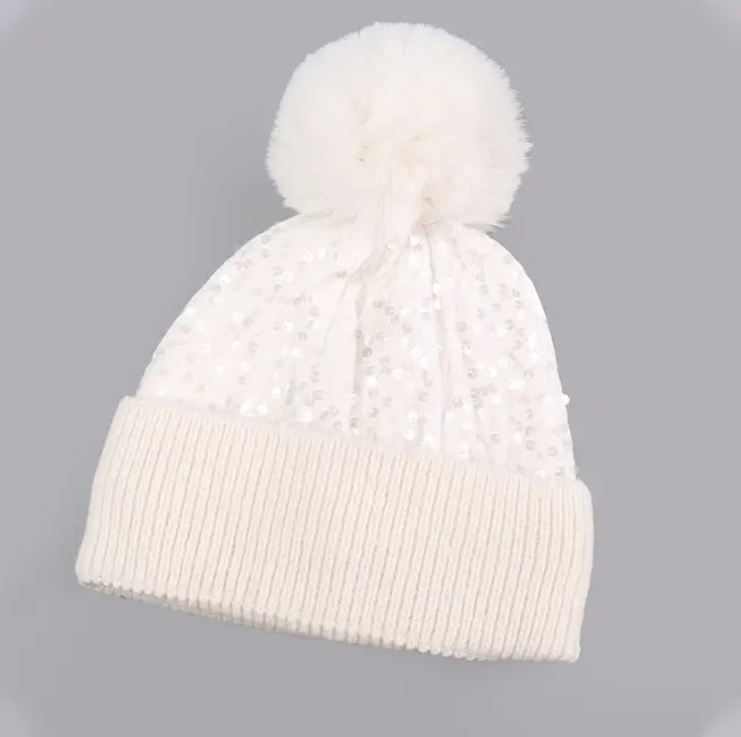 Glam Pom Beanie: white