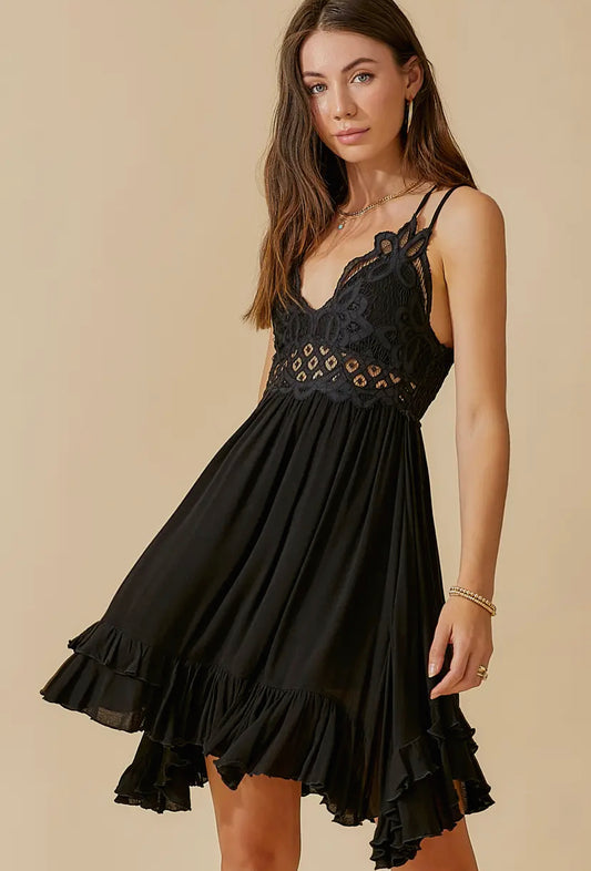 Lovely In Lace Dress: Black