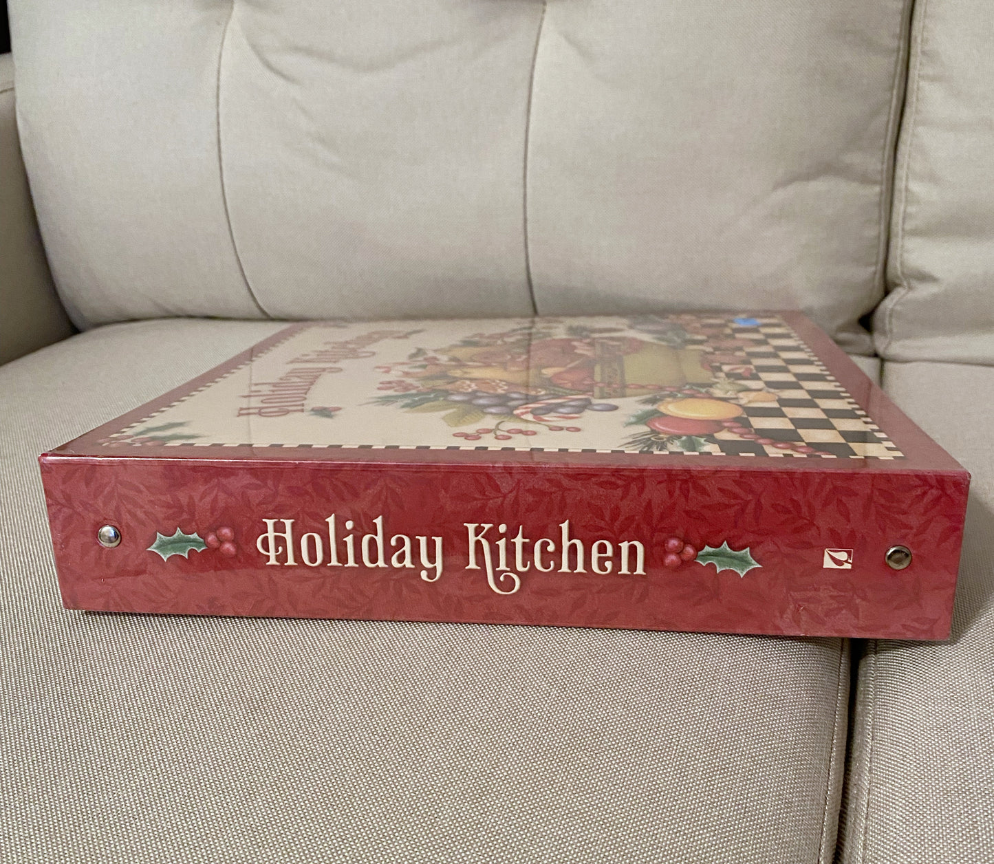 Holiday Kitchen Recipe Binder