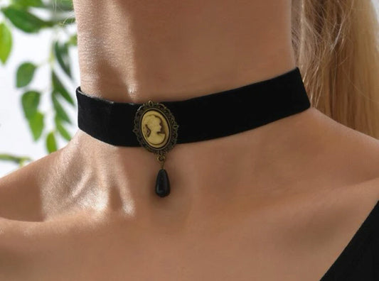 Vintage Victorian choker